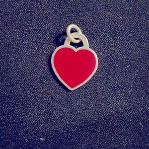 Return toTiffany Red Heart Tag Charm